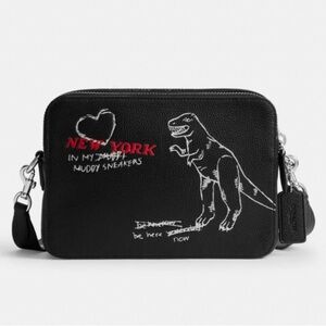 NWT Coach Charter Crossbody Bag 24 With Sketch Print CAK20 In Black Multi $495